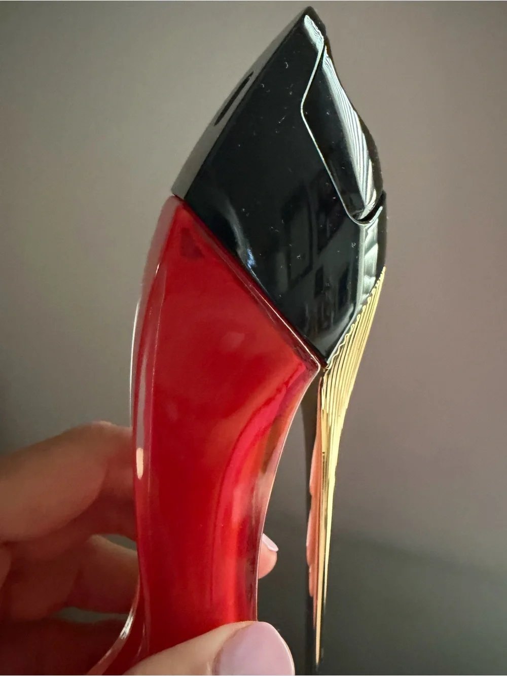 Carolina Herrera Very Good Girl , 1.7-oz.
